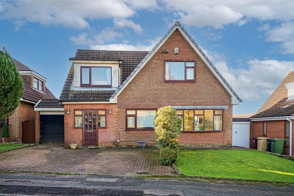 Cox Green Road, Bolton, BL7 4 bed detached house £350,000