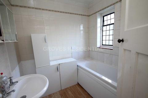 14 Lime Grove, New Malden, KT3 3TW