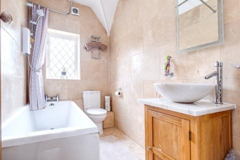 14 Bedford Road, Sutton Coldfield, B75 6AA