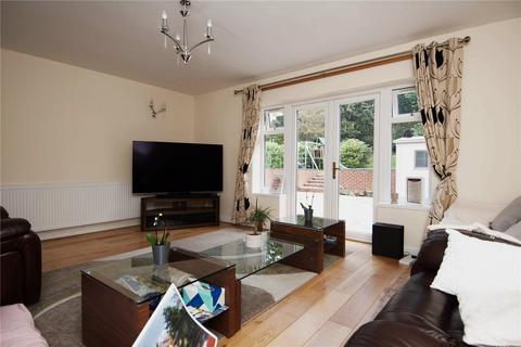 5 bedroom detached house for sale - Moorcroft Road, Moseley, Birmingham, B13