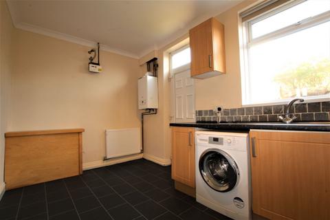 2 bedroom terraced house to rent, Wordsworth Avenue, Sheffield