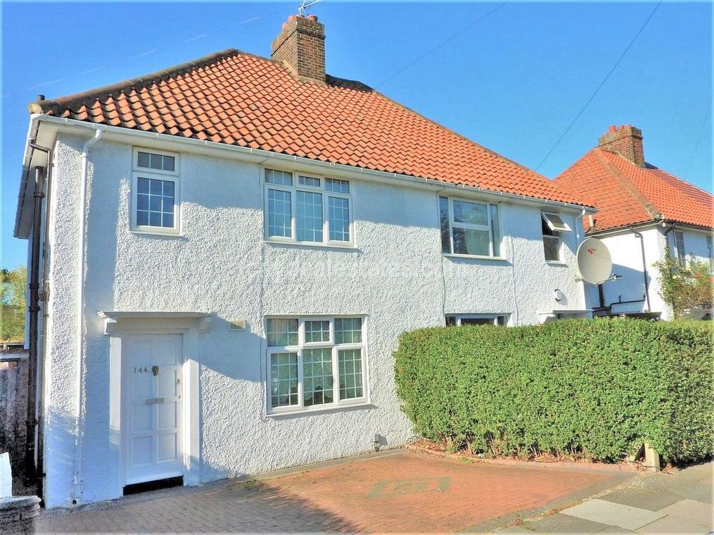 Saxon Drive West Acton W3 0NT 3 bed semidetached house £750,000