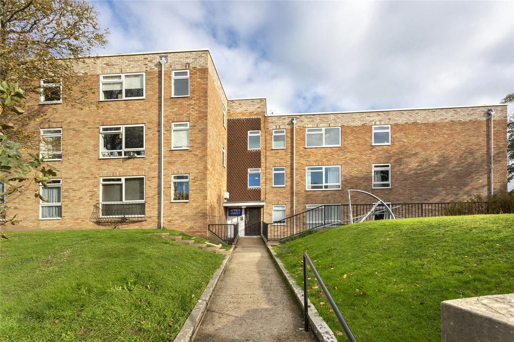 Attree Court, Tower Road, Brighton... 1 bed apartment £1,100 pcm (£