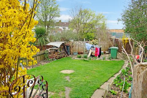 78 Riverside Gardens, Wembley, HA0 1JG