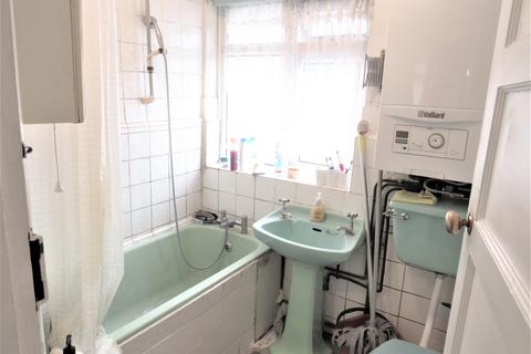 78 Riverside Gardens, Wembley, HA0 1JG