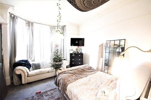 2 bedroom apartment to rent - Ashburnham Road, Bedford, Bedfordshire, MK40
