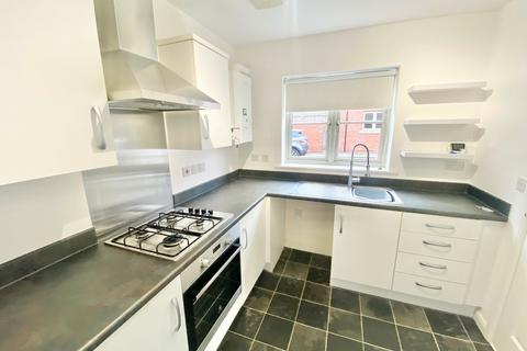 2 bedroom end of terrace house to rent, Lon Y Grug, Llandarcy, Swansea