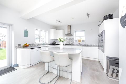 13 Southview Drive, Upminster, RM14 2LH