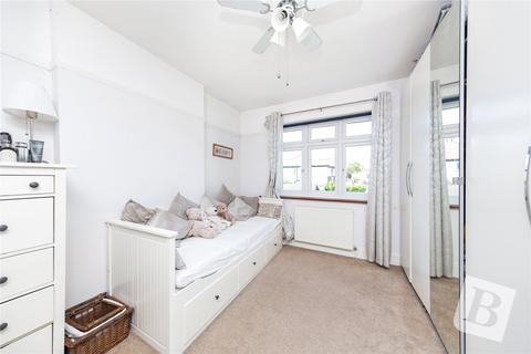 13 Southview Drive, Upminster, RM14 2LH