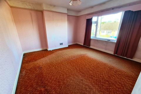 129 Hendre Road, Pencoed, Bridgend, CF35 6TN
