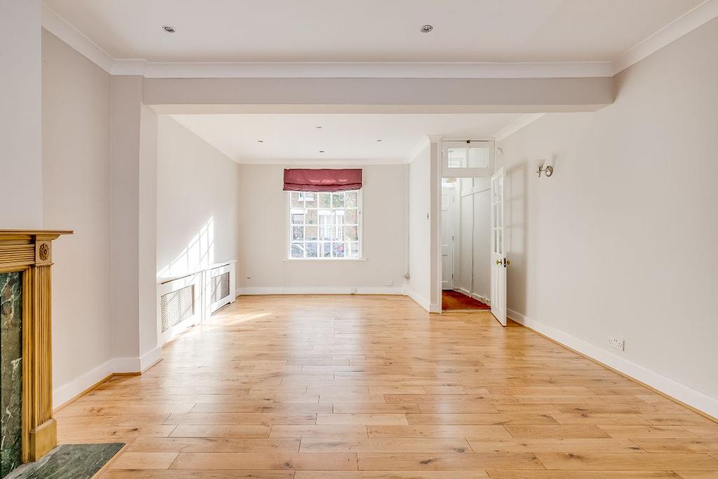 Charles Street, Barnes, SW13 3 bed terraced house £1,175,000