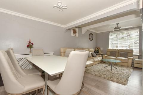 4 bedroom semi-detached house for sale, Hornbeam Grove, Chingford