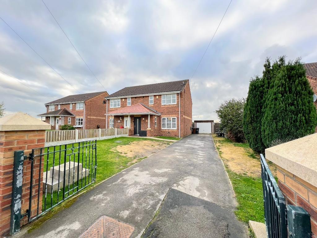 Newland Avenue, Cudworth, Barnsley... 3 bed semidetached house £220,000