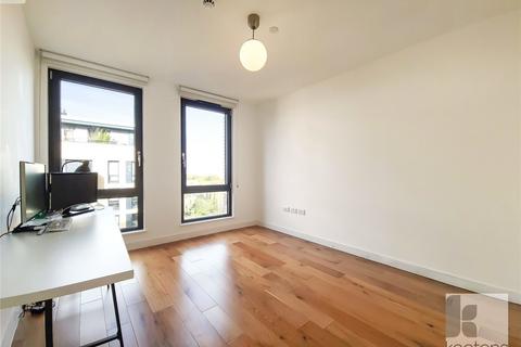 3 bedroom flat to rent, Graphite Point, 36 Palmers Road, London, E2