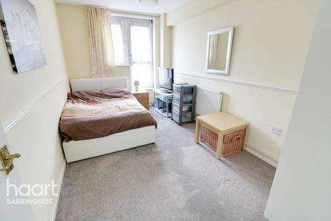 42 Tiptree Crescent, Ilford, IG5 0SZ