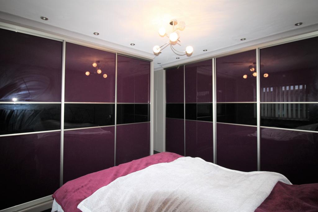 Fitted wardrobes
