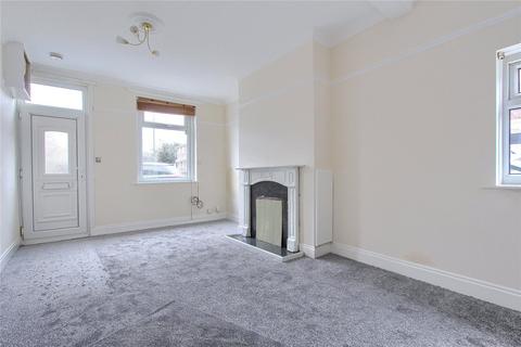 2 bedroom end of terrace house to rent, Garden Place, Normanby