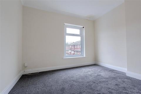 2 bedroom end of terrace house to rent, Garden Place, Normanby