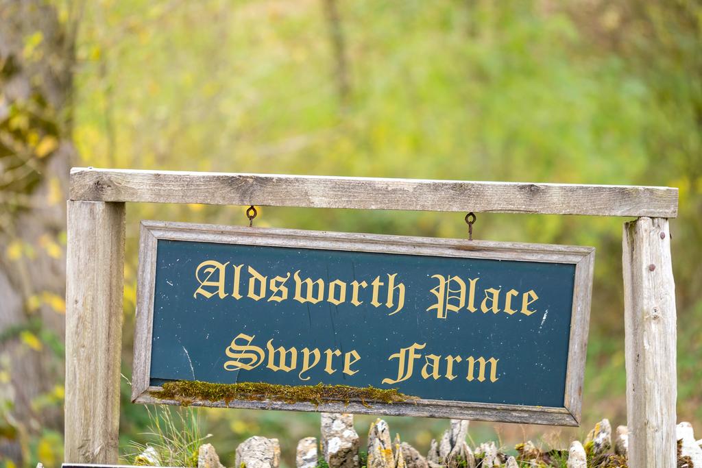 Swyre Farm Cottages, Aldsworth, GL54 3 RE, for sale with Sharvell Property, The Cotswold Estate Agency.