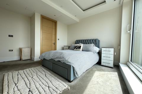 2 bedroom flat to rent, Benson House, 4 Radnor Terrace, Kennsington, London W14