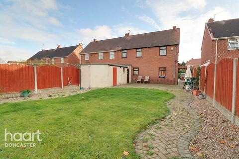 11 Cliff Crescent, Warmsworth, Doncaster, DN4 9PU