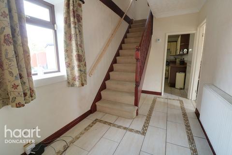 11 Cliff Crescent, Warmsworth, Doncaster, DN4 9PU