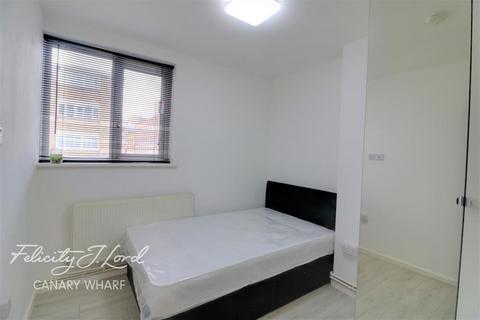 1 bedroom flat to rent, Room in shared house, Minchin House E14