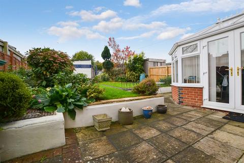 15 Bearbridge Road, Bristol, BS13 8SE