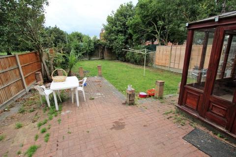 242 Reede Road, Dagenham, RM10 8ED