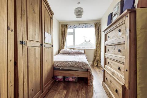 132a Grange Drive, Swindon, SN3 4LA
