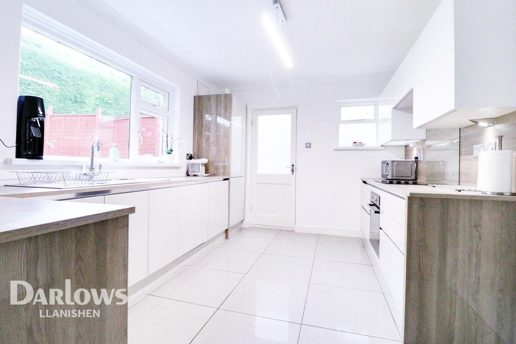 north-rise-cardiff-3-bed-detached-house-430-000