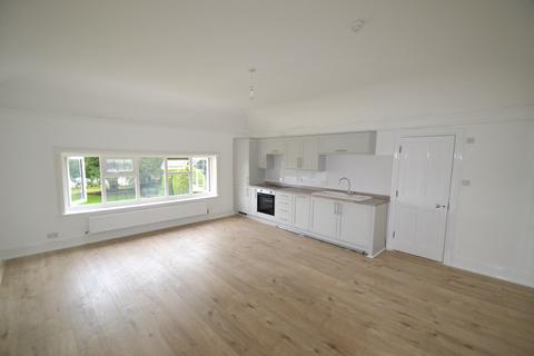 Studio to rent, Cowfold Road, Coolham RH13