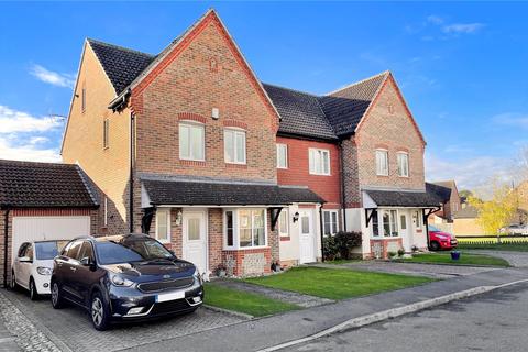 7 Aspen Close, Littlehampton, BN17 6GD