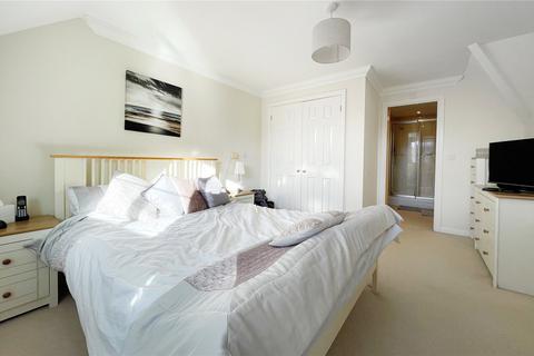 7 Aspen Close, Littlehampton, BN17 6GD