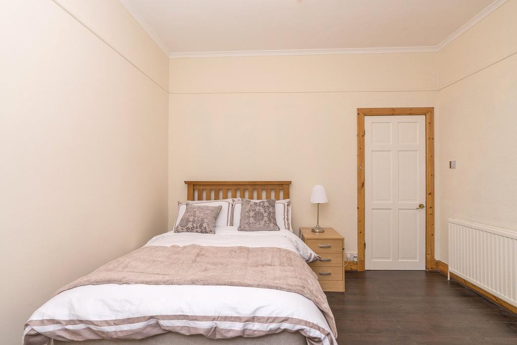 Bedroom 1 Alt
