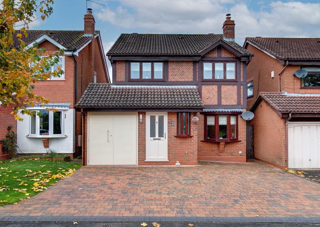 Node Hill Close, Studley, B80 7RN 4 bed detached house £385,000