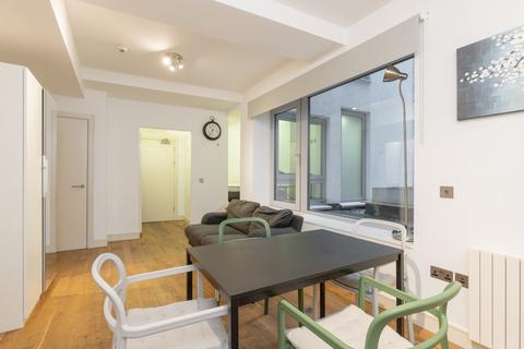 Studio for sale, High Holborn, Midtown WC1