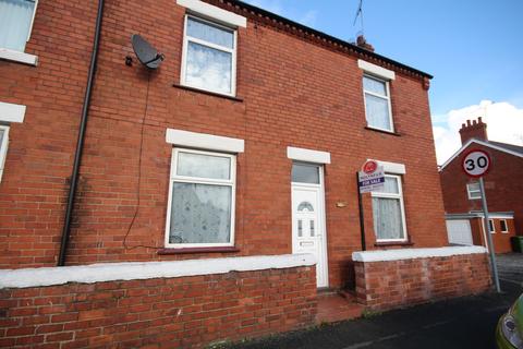 3 bedroom end of terrace house for sale - Prices Lane Rhosddu
