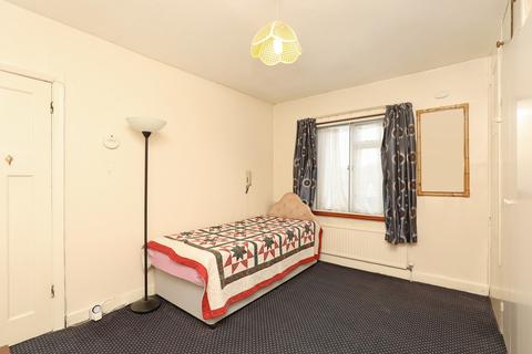 28 Ivanhoe Road, Hounslow, TW4 7JJ