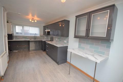 3 bedroom end of terrace house for sale - Wallace Crescent, Perth