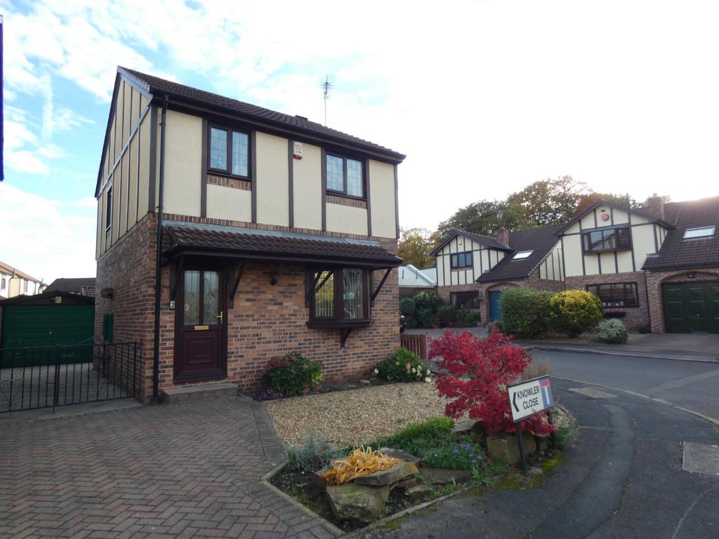 Knowler Close, Liversedge, WF15 3 bed detached house £225,000