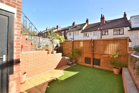 22 Roundhay View, Leeds, LS8 4DX