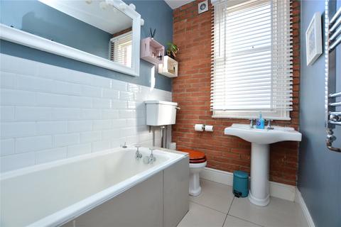 22 Roundhay View, Leeds, LS8 4DX