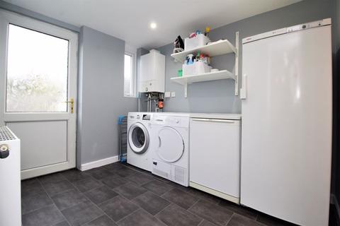 53 Bodmin Rise, Walsall, WS5 3HY