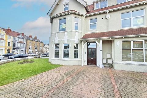 2 bedroom apartment for sale, 1 St. Davids Road, Llandudno