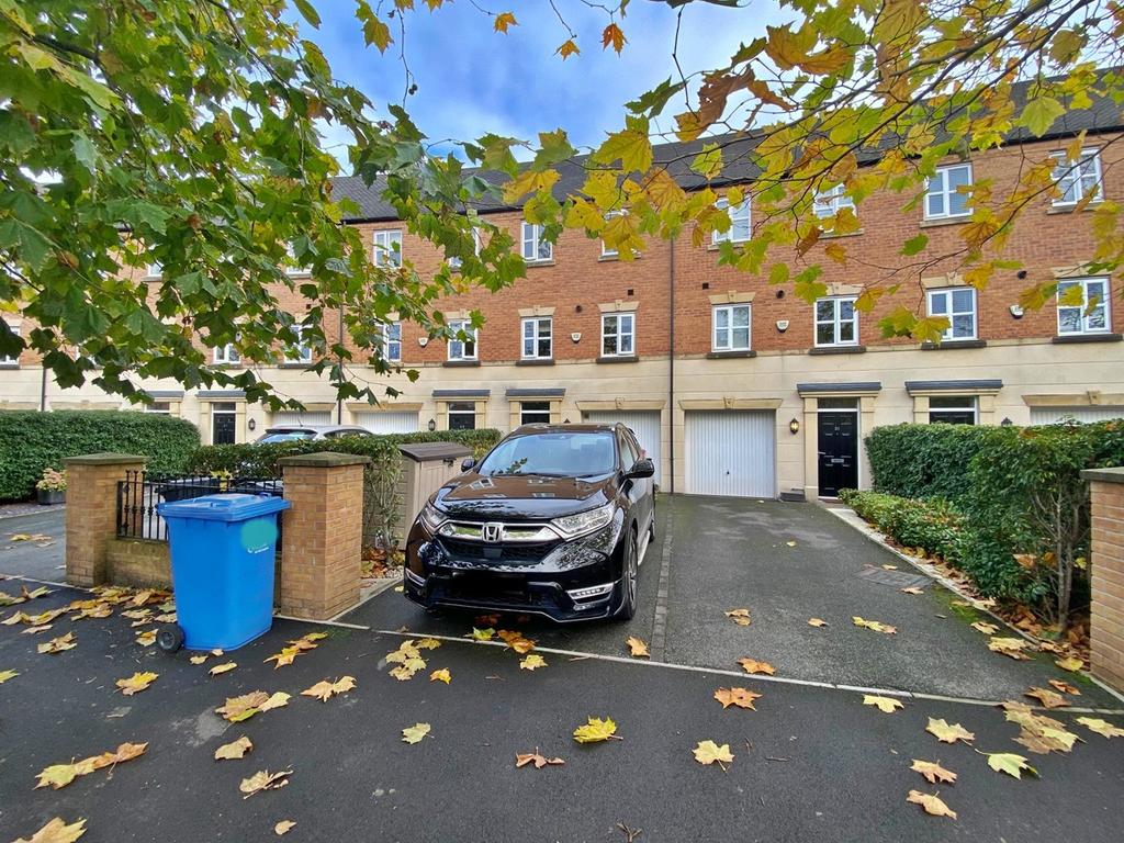 Powder Mill Road, Warrington, WA4 3 bed townhouse £225,000