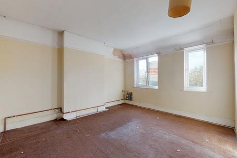 21 Ferndown, Northwood, HA6 1PQ