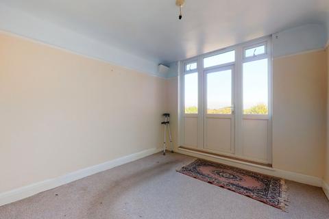 21 Ferndown, Northwood, HA6 1PQ
