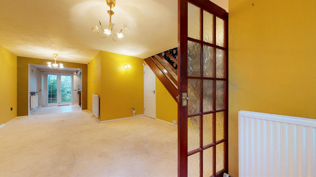 72 Elstree Road, Hemel Hempstead... 3 bed terraced house £175,000