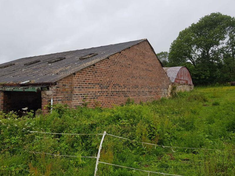 Lot 4 - Brick shed